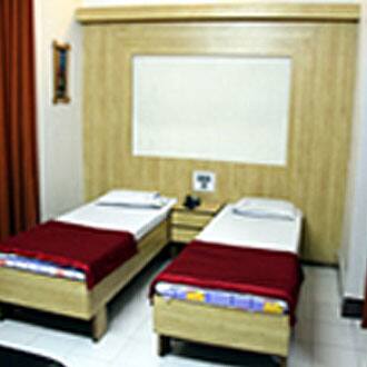 Hotel Manas, Latur 3